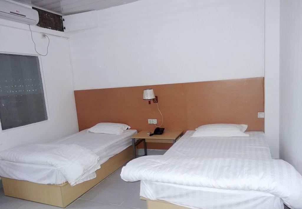 Airlines Business Hotel Порт-Віла Номер фото